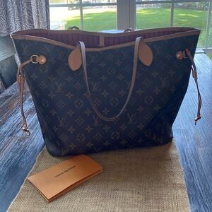 Louis Vuitton Neverfull MM